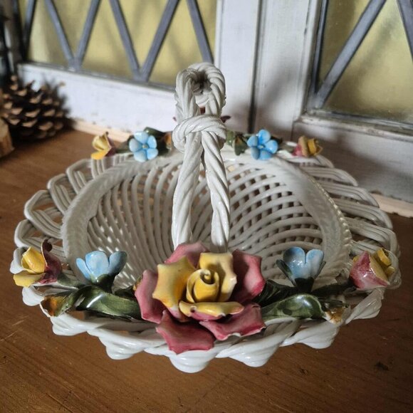 Vintage Capodimonte Style Ceramic Woven Basket of Flowers - Picture 1 of 10